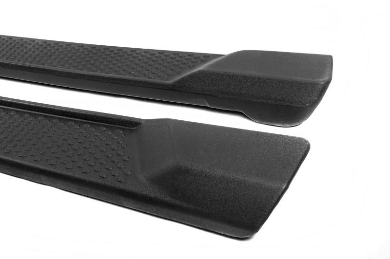 Купити Бокові пороги OEM V2 (для п'ятидверного, 2 шт) для Jeep Wrangler 2018- рр