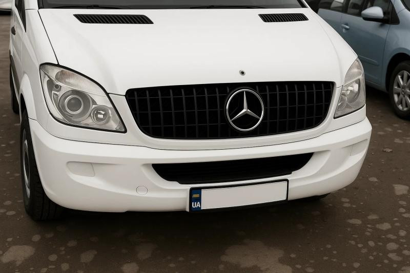 Купити Передня решітка GT Panamericana Black (2006-2013) для Mercedes Sprinter W906 рр