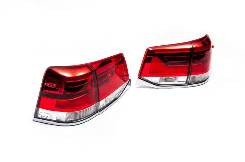 Купити Задні ліхтарі 2016-2021 (OEM стандарт) Задній лівий внутрішній ліхтар (на кришку багажника) для Toyota Land Cruiser 200