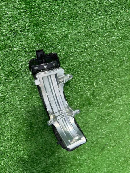 Купить Указатель поворота в зеркале (1 шт) Левый для Toyota Land Cruiser 200