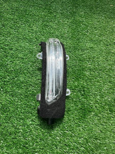 Купить Указатель поворота в зеркале (1 шт) Левый для Toyota Land Cruiser 200