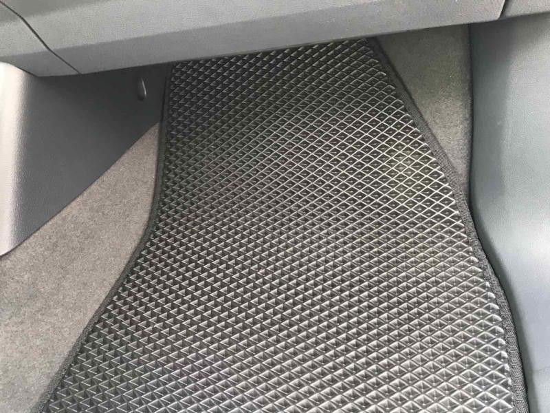 Купить Коврики EVA (Черные) 3 ряда для Volkswagen ID.6