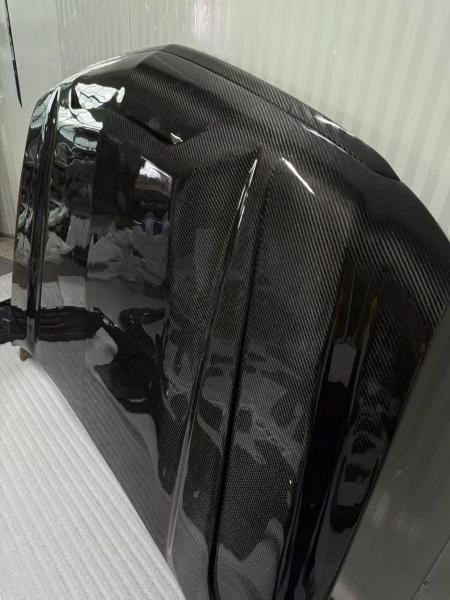 Купити Капот (Карбон) для Cadillac Escalade 2020- рр