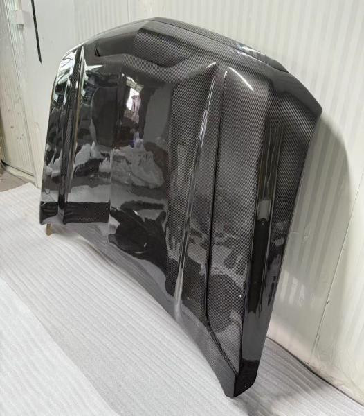 Купити Капот (Карбон) для Cadillac Escalade 2020- рр