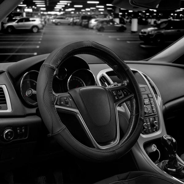 Купить Чехол на руль Carlife 39-41см, кожа, черный SW243L