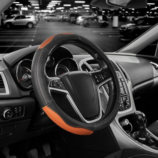 Купить Чехол на руль Carlife 37-39см, кожа, черный с коричневыми вставками SW247M