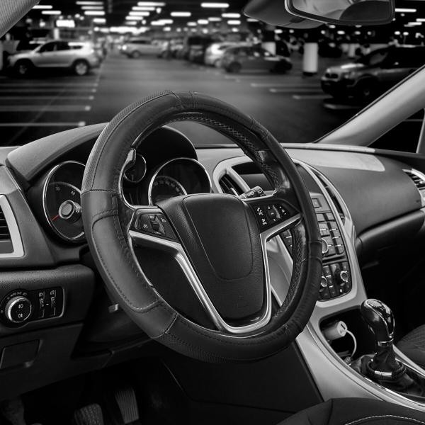 Купить Чехол на руль Carlife 39-41см, кожа, черный SW242L