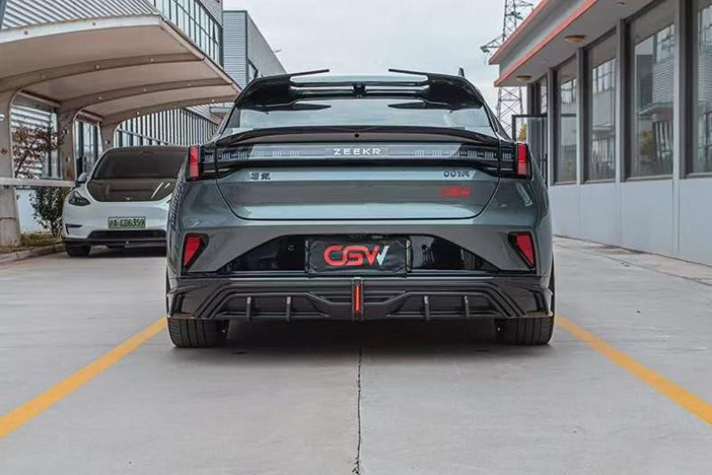 Купити Комплект обвісів CGW-Style (для 2024-2025, Карбон) для Zeekr 001 2021- рр