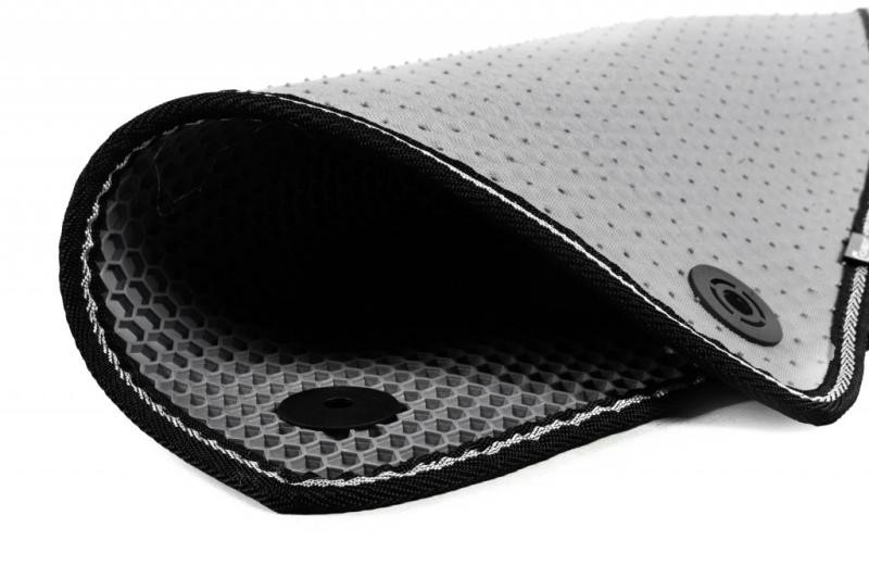 Купить Резиновые коврики Carsuit (3 ряда, серые) для Toyota Prius Plus