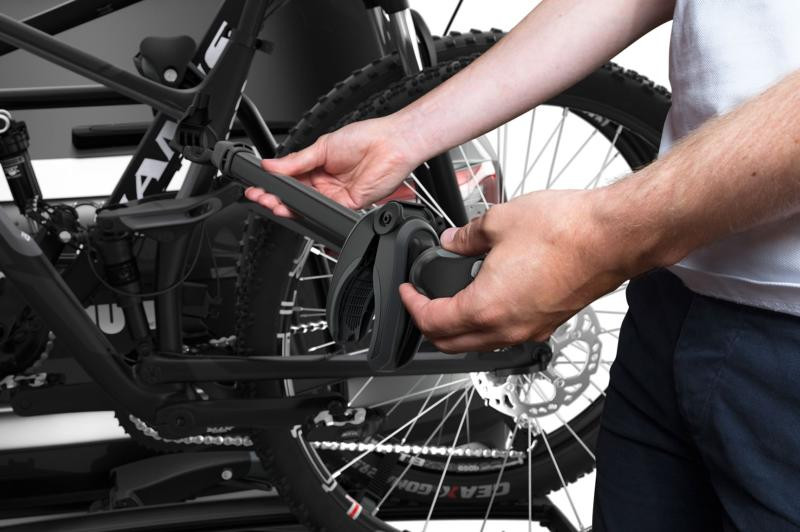 Купить Велокрепление Thule VeloSpace XT Black 938001 + Thule Bike Adapter Black 938110 (TH 938001-938110)