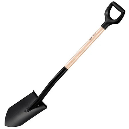 Купить Лопата штыковая с деревянной ручкой Fiskars Solid (1066721)