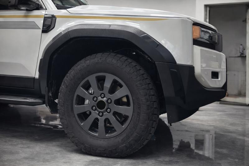 Купить Комплект расширителей арок (12 шт) для Toyota Land Cruiser Prado 250 2023- гг