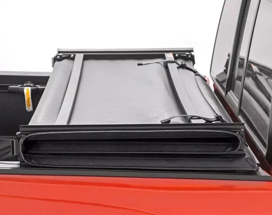 Купить Виниловая крышка кузова 6' 5" Tri-Fold Rough Country для Toyota Tundra 07-13