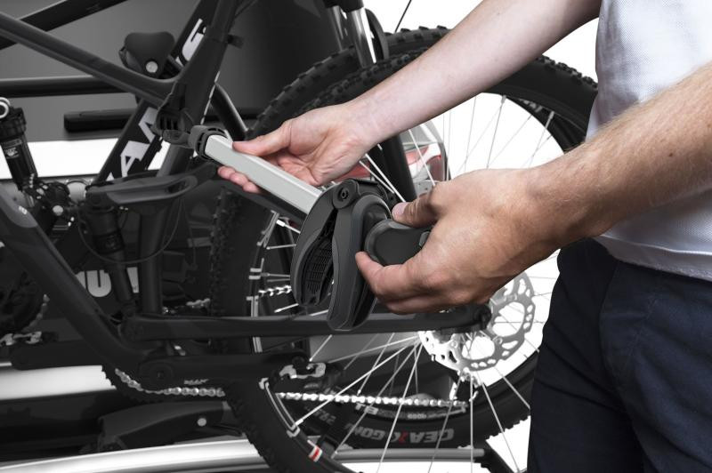 Купить Велокрепление Thule VeloSpace XT 938 + Thule 9381 Bike Adapter (TH 938-9381)