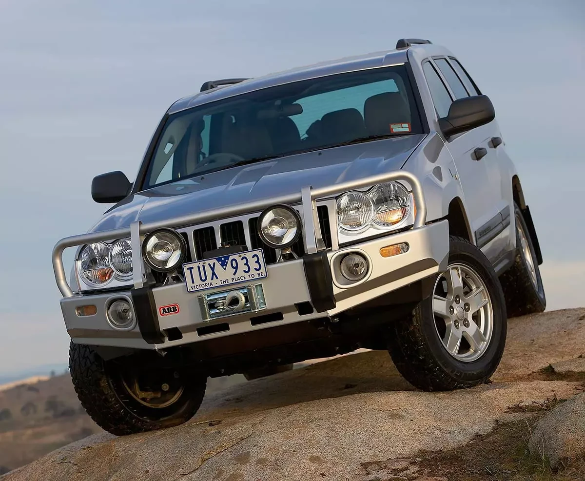 Купити Передній бампер Winch Delux для JEEP GR CHEROKEE WH WK від 2006 ARB 3450130