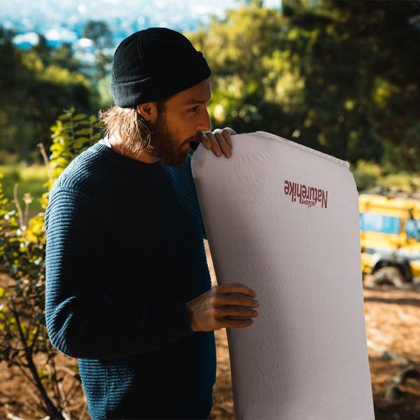 Купити Самонадувний матрац одномісний Naturehike NH20DZ002, 30 мм, бежевий