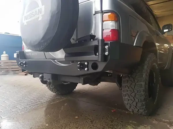 Buy Fastening spare wheel for Nissan Patrol Y61 Fabryka 4x4