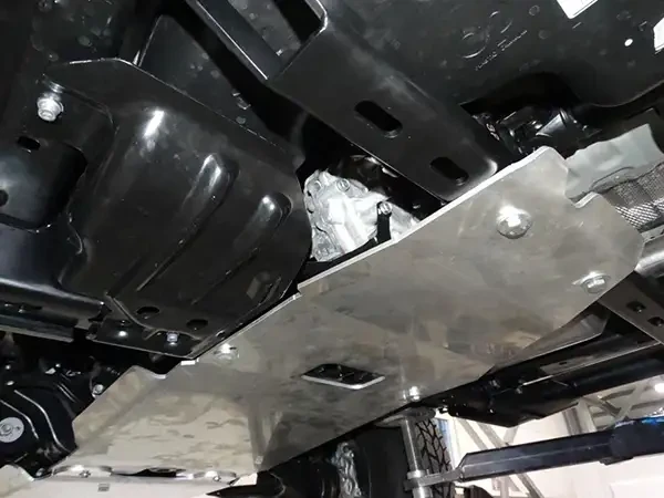 Купить Защита трансмиссии и раздатки Toyota Hilux 16 Fabryka 4х4