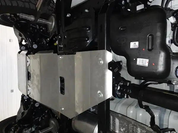 Купить Защита трансмиссии и раздатки Toyota Hilux 16 Fabryka 4х4