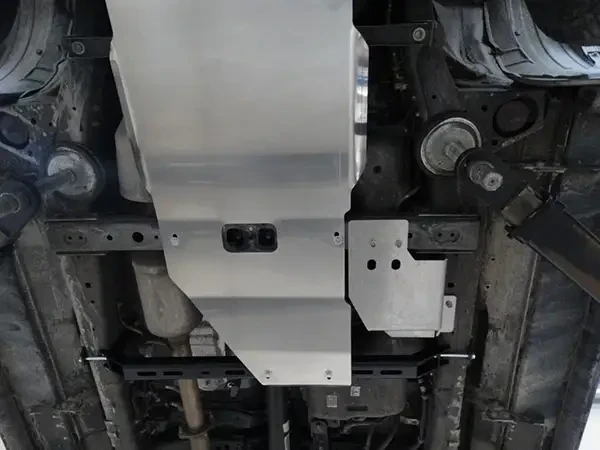 Купити Захист бака AdBlue Toyota Hilux 16-19 Fabryka 4х4