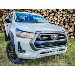 Купить Комплект оптики на Toyota Hilux 2021+ LAZER (в решетку радиатора)