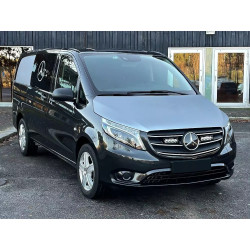 Купити Комплект оптики Lazer для Mercedes Vito від 2020 в решітку радіатора
