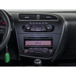 Купити Мультимедійна система Gazer T6009-1P до Seat Leon 2 (1P) 2005-2012