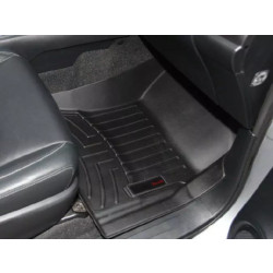 Купить Коврики резиновые WeatherTech Toyota Hilux 15+ передние черные 448771