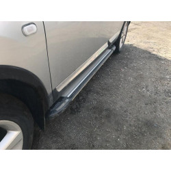 Купить Боковые пороги Rainbow (2 шт., алюм.) Короткая база для Nissan Qashqai 2010-2014 гг