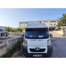 Купити Козирьок на лобове скло (чорний глянець, 5мм) для Opel Movano 2021- рр