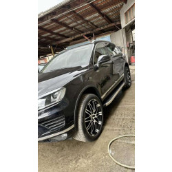 Купить Боковые Подножки BlackLine (2 шт, Алюминий) для Volkswagen Touareg 2002-2010 гг