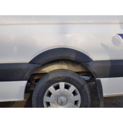 Купити Накладки на арки широкі (4 шт, чорні) для Volkswagen Crafter 2006-2016 рр