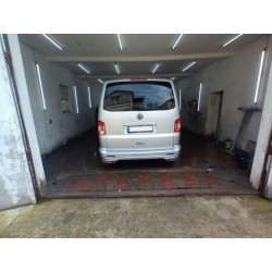 Купити Задня нижня накладка Sport 2 (під фарбування) для Volkswagen T5 Transporter 2003-2010 рр