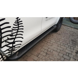 Купити Бокові пороги Allmond Black (2 шт., алюміній) для Toyota Hilux 2015- рр