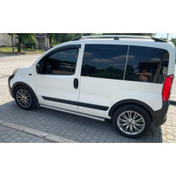 Купити Накладки на арки (4 шт, чорні) 1 двері металеві для Peugeot Bipper