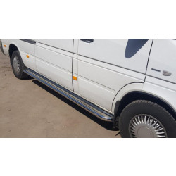 Купити Бокові пороги Premium (2 шт., нерж.) Довга база, d60 для Volkswagen LT 1995-2006 рр