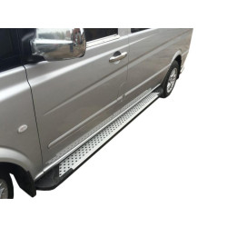 Купити Бокові пороги X5-тип (2 шт., алюм) Коротка/Середня бази для Mercedes Viano 2004-2014 рр