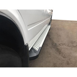 Купити Бокові пороги Allmond Grey (2 шт., алюм) Середня база для Volkswagen LT 1995-2006 рр