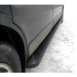 Купити Бокові пороги Allmond Black (2 шт., алюміній) Довга база для Nissan NV300/Primastar 2016-рр