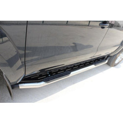 Купить Боковые пороги Amazon Silver (2 шт, нерж) 76 мм для Toyota Hilux 2015- гг