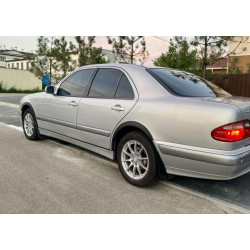 Купити Накладки на арки (4 шт, чорні) для Mercedes E-сlass W210 1995-2002 рр