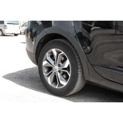 Купити Накладки на арки (8 шт, чорні) SW, метал для Renault Megane III 2009-2016 рр