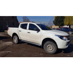 Купить Боковые пороги Premium (2 шт., нерж.) Ø60 для Fiat Fullback 2016- гг