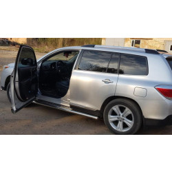 Купити Бокові пороги Premium (2 шт., нерж.) Ø60 для Toyota Highlander 2008-2013 рр
