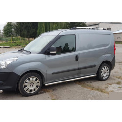 Купити Бічні труби (2 шт., нерж.) 70мм, Максі база для Fiat Doblo II 2010-2022 рр