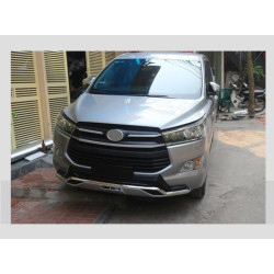 Купити Передня і задня накладки для Toyota Innova 2015- рр