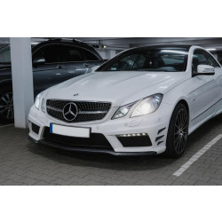 Купити Передня решітка (2009-2013, Diamond Silver) для Mercedes E-сlass coupe C207 рр