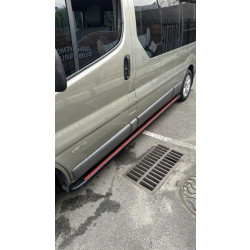 Купити Бокові пороги Maya Red-Black (2 шт., Алюміній) довга база для Renault Trafic 2015- рр