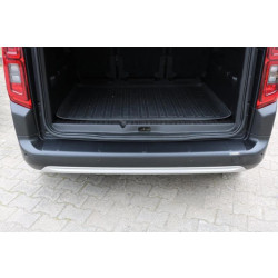 Купити Накладка на задній бампер (ABS) для Peugeot Partner/Rifter 2019- рр