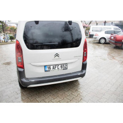 Купити Накладка на задній бампер (ABS) для Peugeot Partner/Rifter 2019- рр